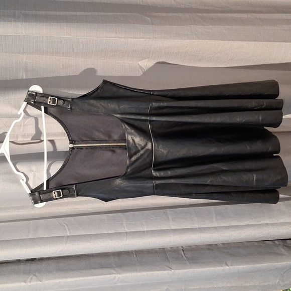 Blackmilk Dresses & Skirts - Blackmilk underbust corset dress, size XL
